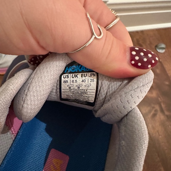 Hoka Women's Gray Sneakers with Pink and Orange Accents - Picture 6 of 6